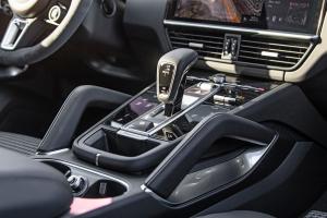 Porsche Cayenne Turbo Coupe 2019 года  (NA)